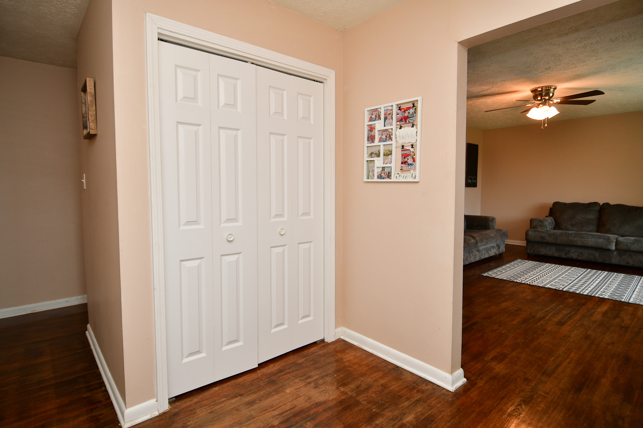 8635 Flynn Road Indianapolis, IN 46113 - Photo 2 of 47