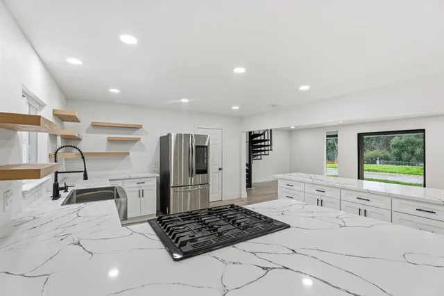 $1,290,000 | 10326 North Fowler Avenue, Clovis, CA 93619