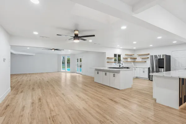 $1,270,000 | 10326 North Fowler Avenue, Clovis, CA 93619