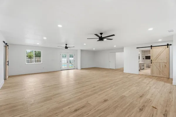 $1,270,000 | 10326 North Fowler Avenue, Clovis, CA 93619