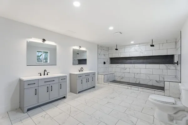 $1,270,000 | 10326 North Fowler Avenue, Clovis, CA 93619