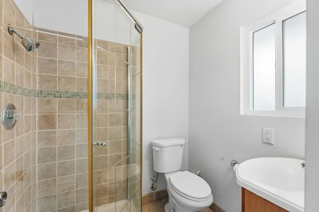 $1,290,000 | 10326 North Fowler Avenue, Clovis, CA 93619