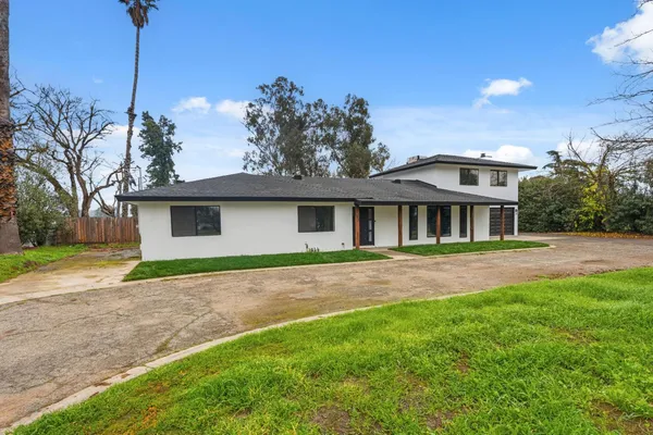 $1,270,000 | 10326 North Fowler Avenue, Clovis, CA 93619