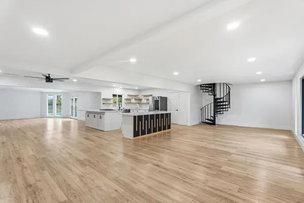 $1,270,000 | 10326 North Fowler Avenue, Clovis, CA 93619