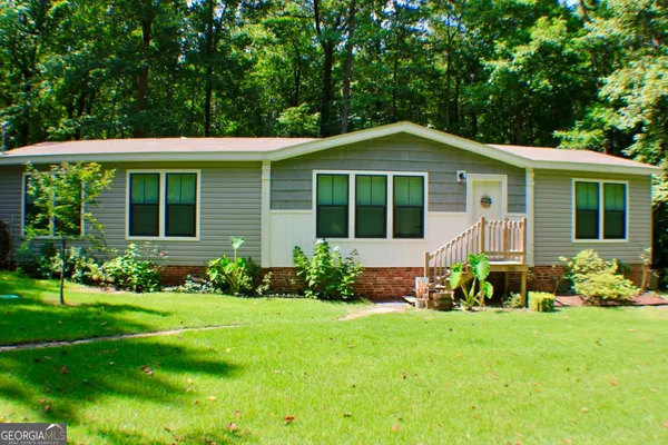 $299,000 | 178 Woodbine Circle, Franklin, GA 30217
