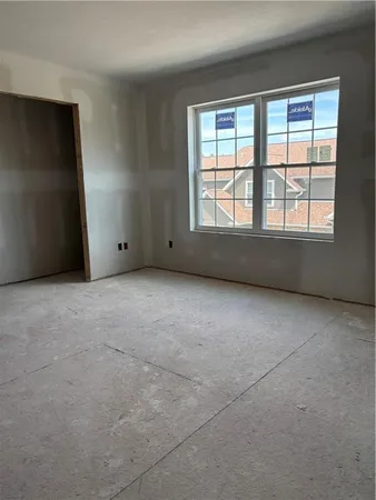 $344,900 | 203 Willow Lane, Beaver Falls, PA 15010