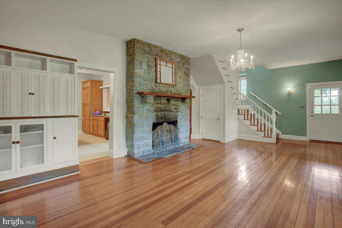 12458 Monterey Lane Blue Ridge Summit, PA 17214 - Photo 24 of 92 Living Room