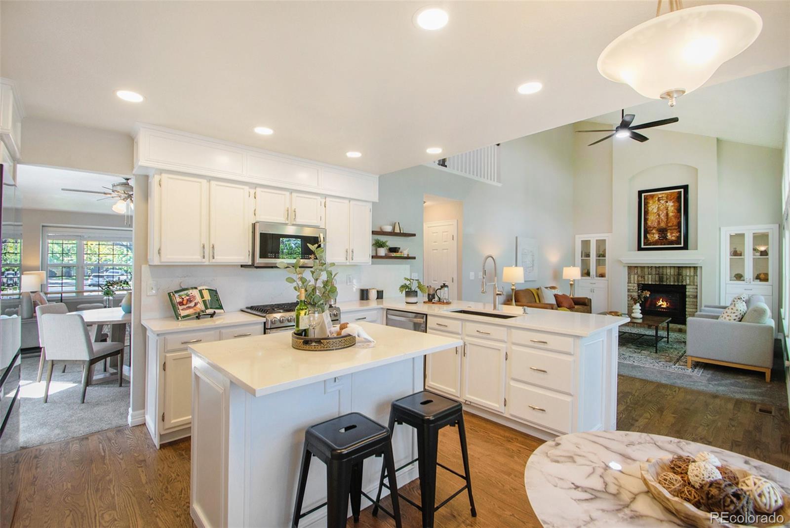 9925 Silver Maple Way Highlands Ranch, CO 80129 - Photo 7 of 33 Gallery Image 7