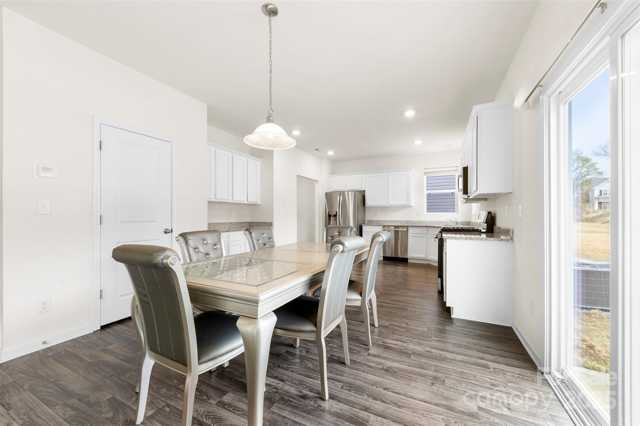 5108 Puclerton Drive Charlotte, NC 28215 - Photo 5 of 20