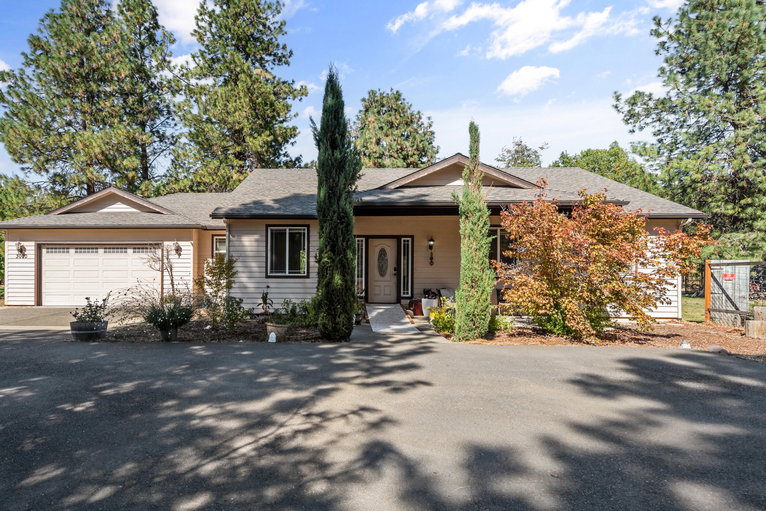 1_3000 merlin rd, grants pass-30