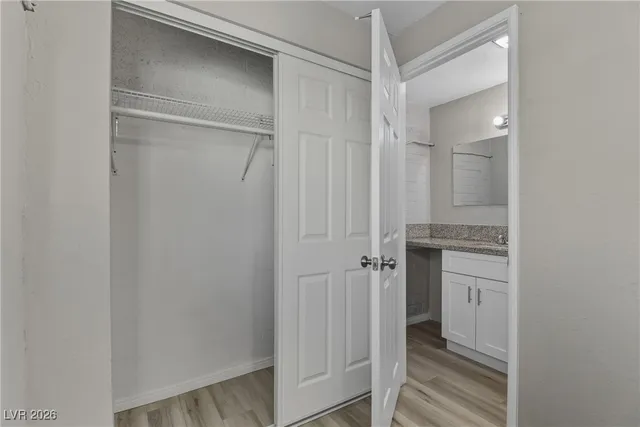 $900 | 1301 East Ogden Avenue, Unit E, Las Vegas, NV 89101