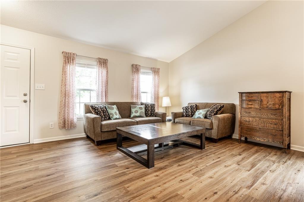 1205 Wild Ridge Boulevard Brownsburg, IN 46112 - Photo 2 of 31 Gallery Image 2