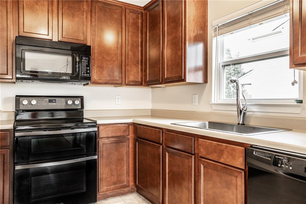1205 Wild Ridge Boulevard Brownsburg, IN 46112 - Photo 11 of 31 Gallery Image 11