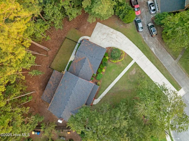 $1,915 | 113 Wesleyan Court, Jacksonville, NC 28546