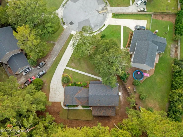 $1,915 | 113 Wesleyan Court, Jacksonville, NC 28546