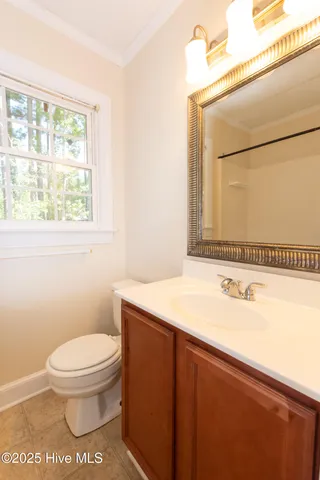 $1,915 | 113 Wesleyan Court, Jacksonville, NC 28546