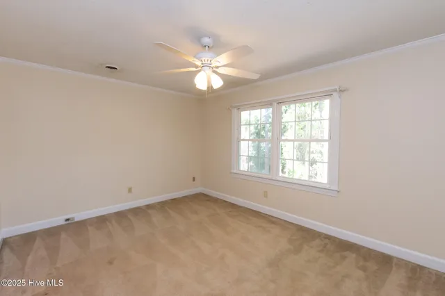 $1,915 | 113 Wesleyan Court, Jacksonville, NC 28546