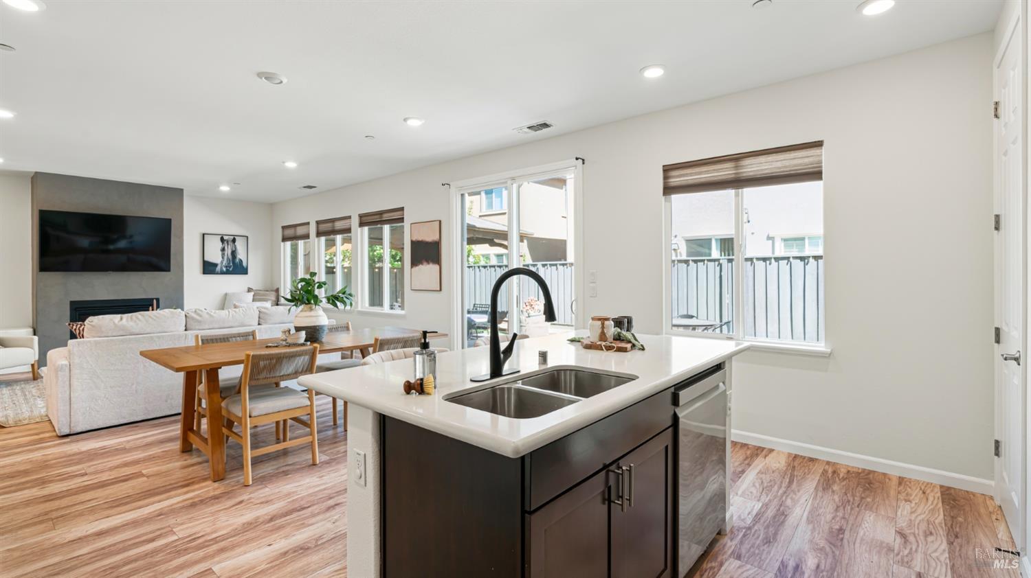 5530 Kennedy Place Rohnert Park, CA 94928 - Photo 14 of 36 Gallery Image 14