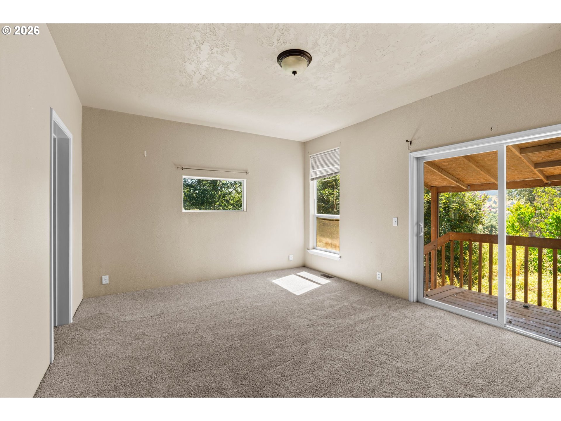 1623 Lower Crest Road Oakland, OR 97462 - Photo 15 of 44
