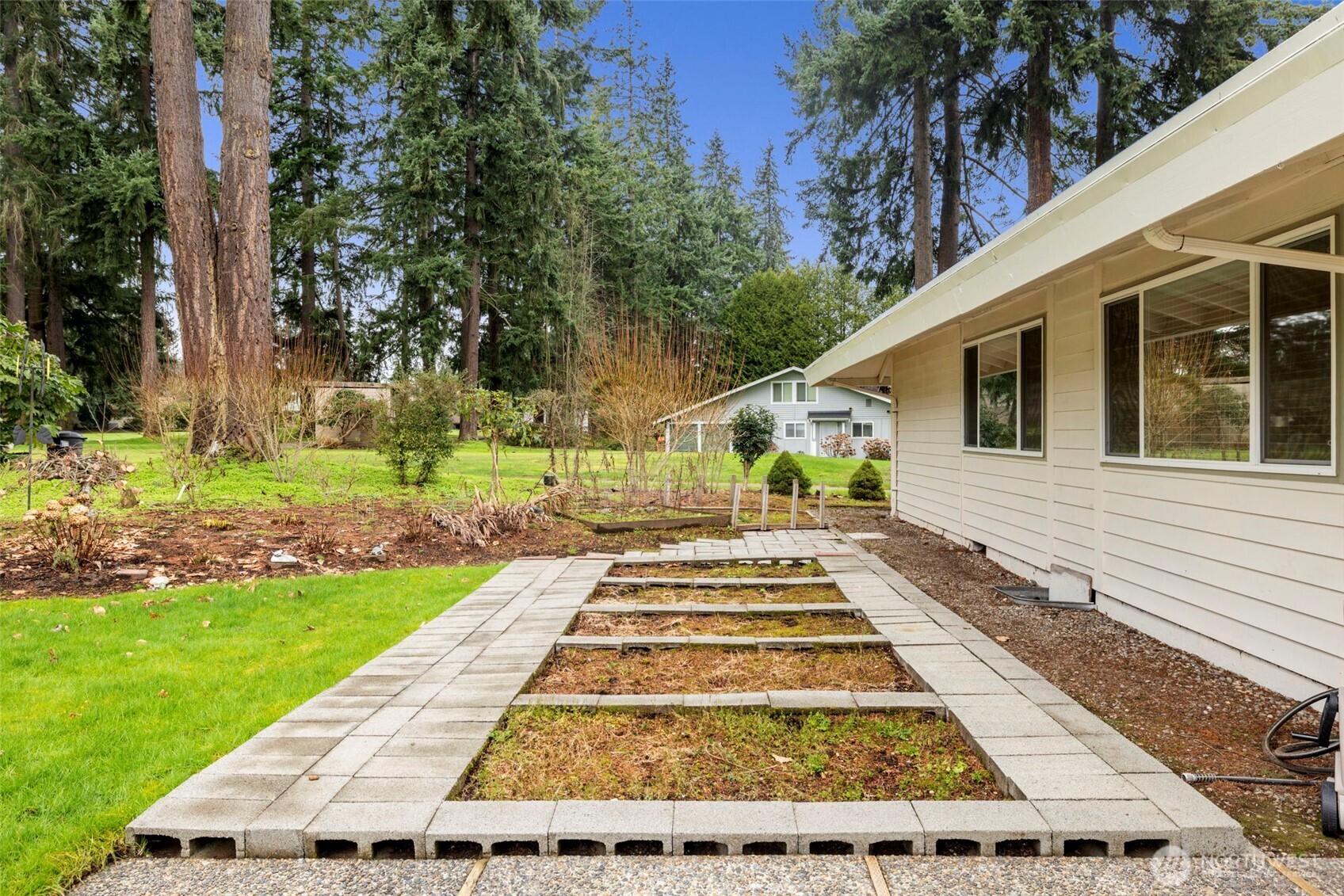 2913 Southwest 323rd Street Federal Way, WA 98023 - Photo 36 of 40