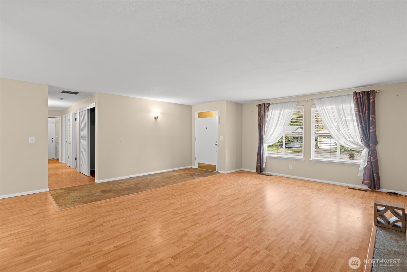 2913 Southwest 323rd Street Federal Way, WA 98023 - Photo 7 of 40