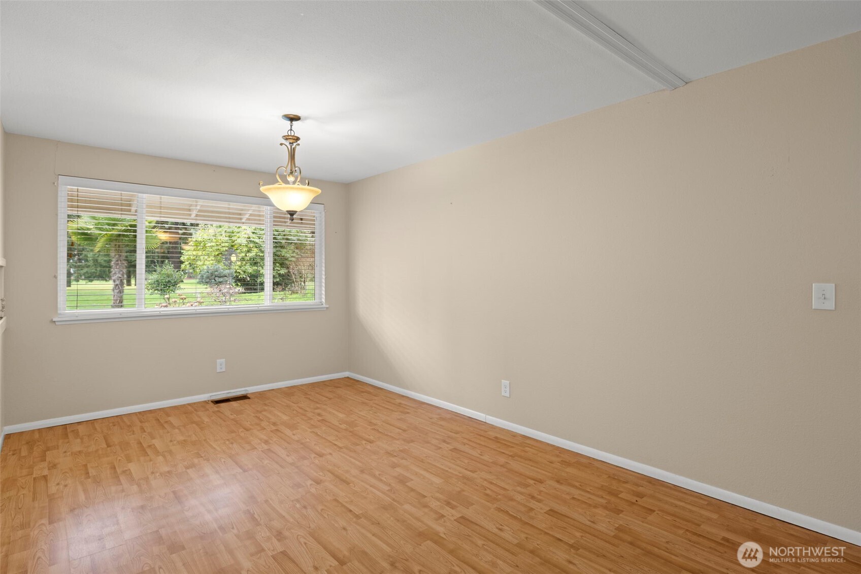 2913 Southwest 323rd Street Federal Way, WA 98023 - Photo 10 of 40