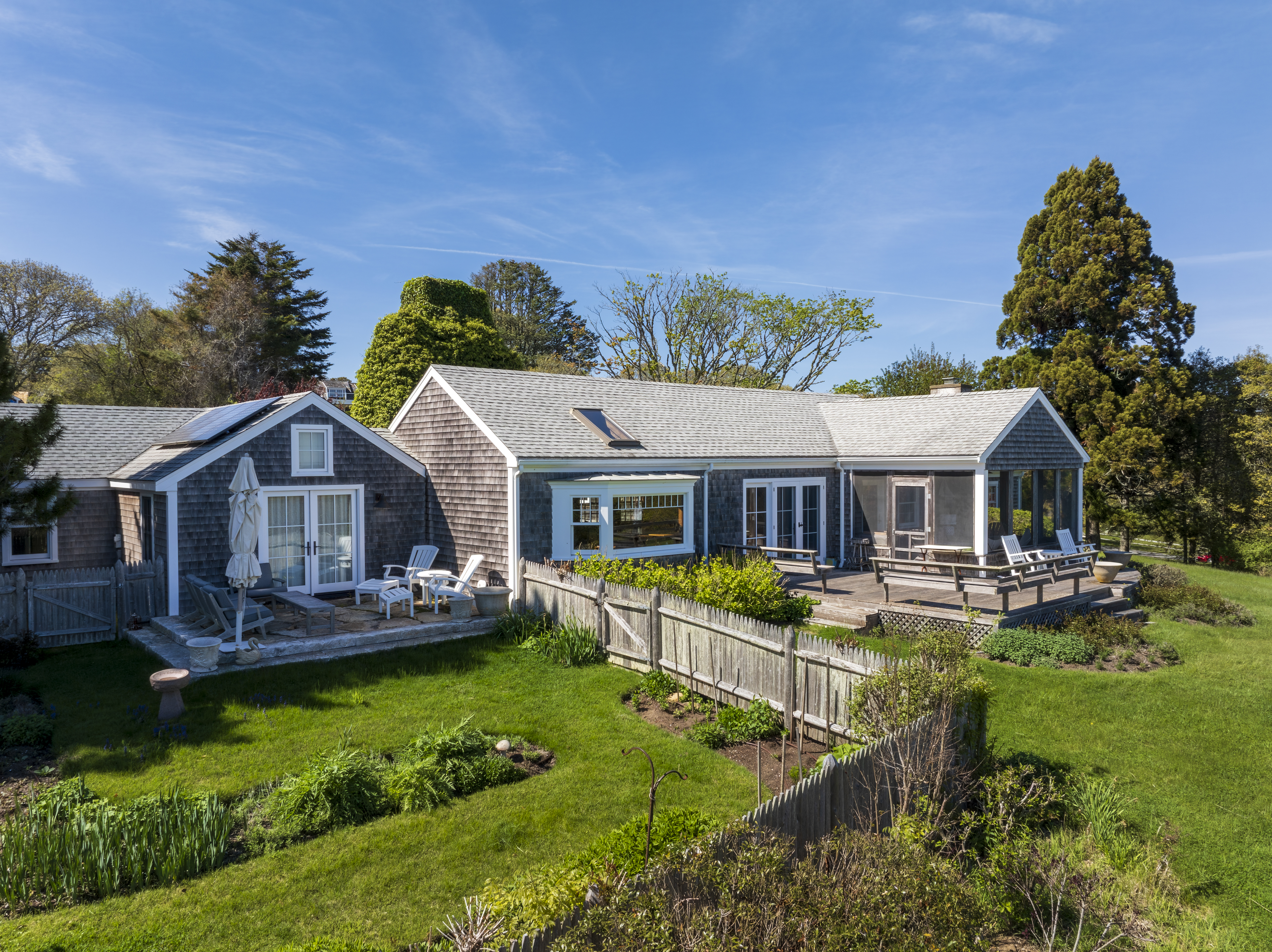 6 Wakeman Road Chilmark, MA 02535 - Photo 5 of 51