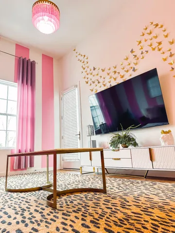 a view of a living room