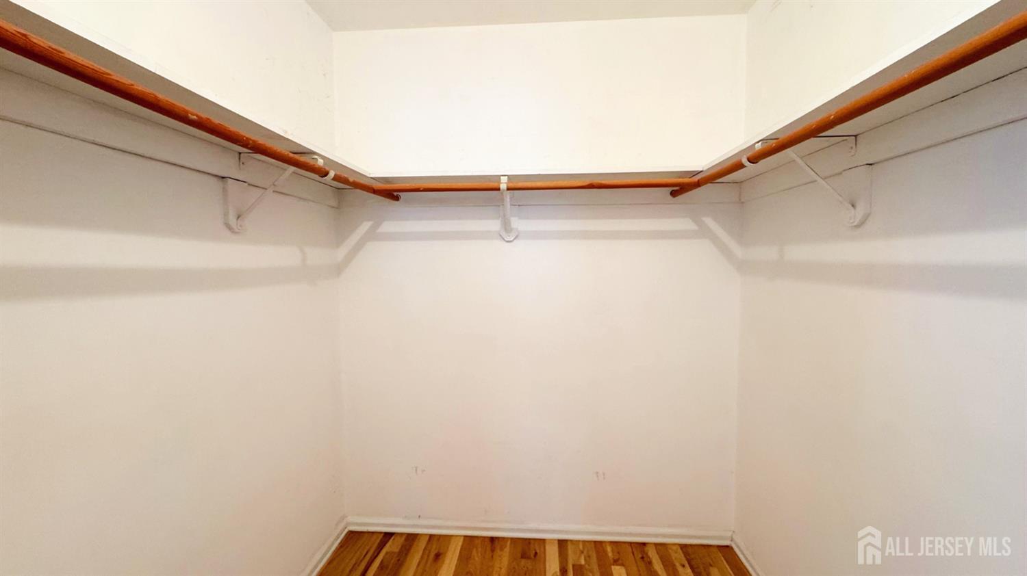 26 Lucille Court Edison, NJ 08820 - Photo 10 of 22 a view of an empty room