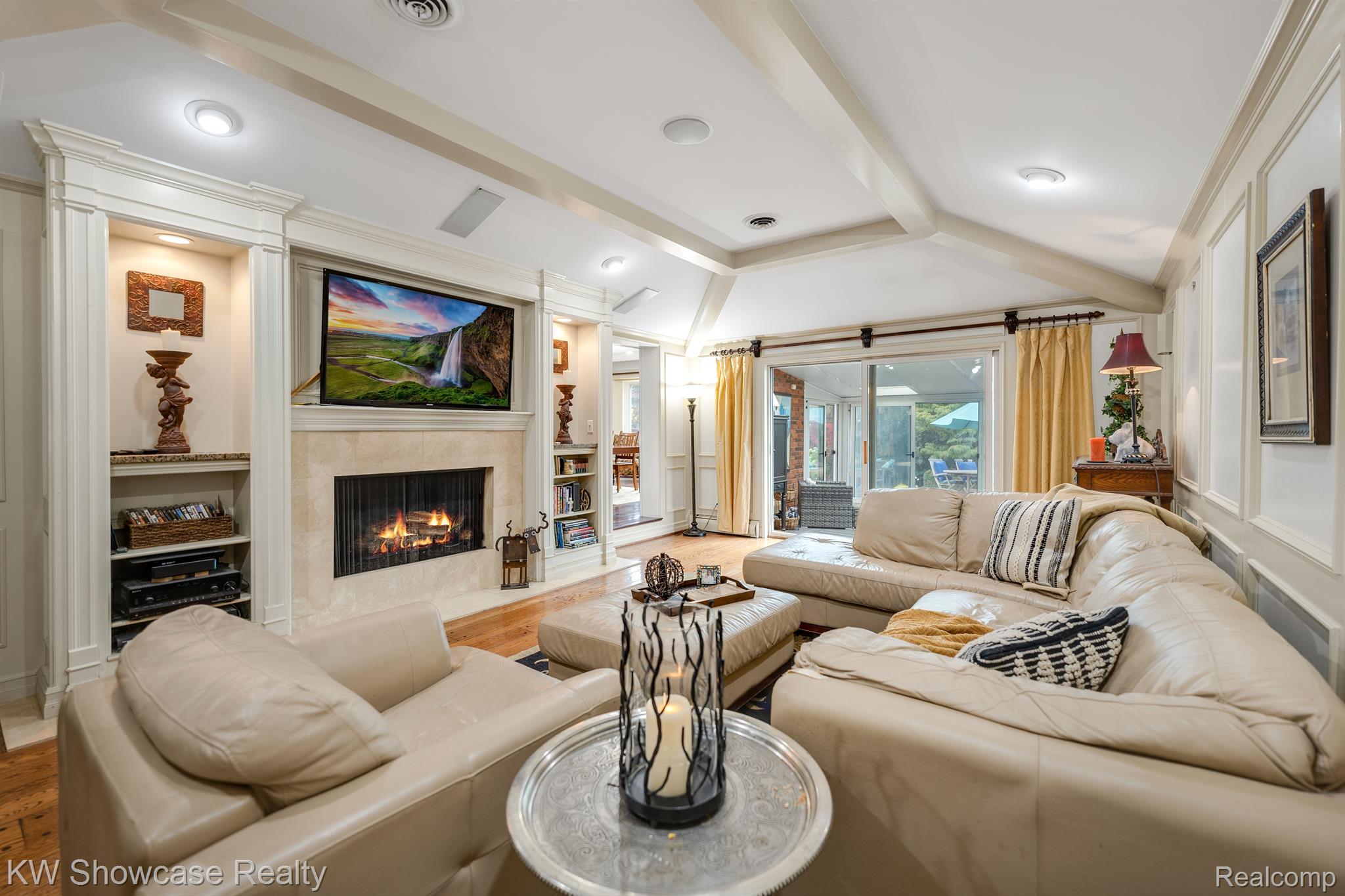 865 South Pemberton Road Bloomfield Hills, MI 48302 - Photo 11 of 36 Gallery Image 11