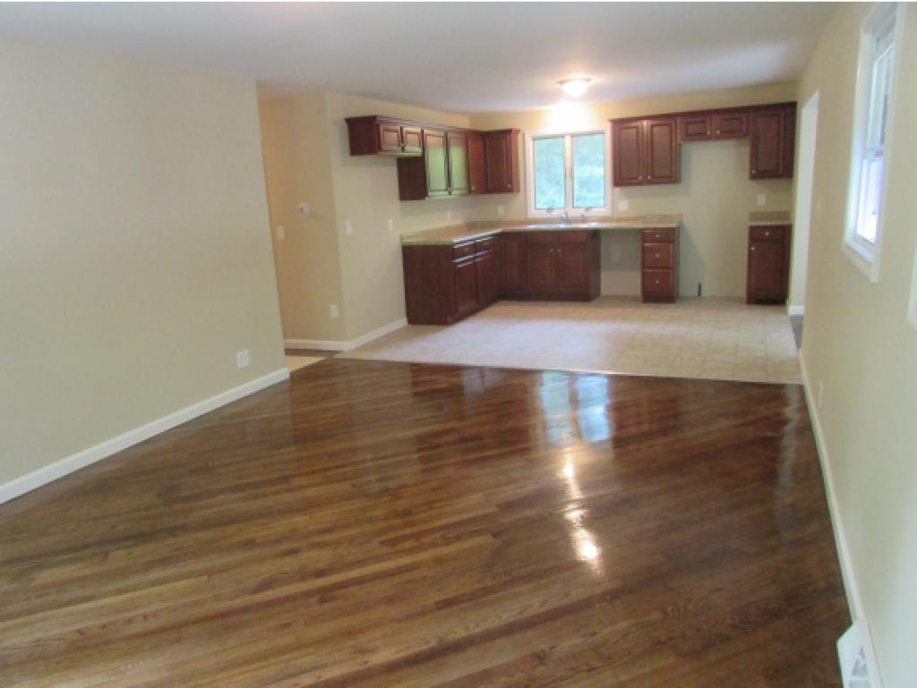 60 Wiswall Road Durham, NH 03824 - Photo 2 of 20 Gallery Image 2
