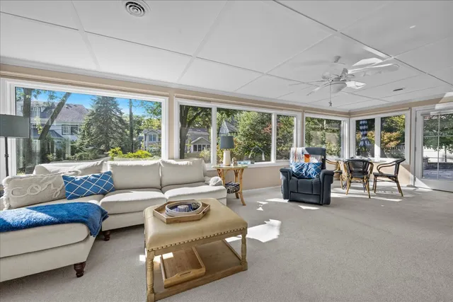 $875,000 | 1221 North Loomis Street, Naperville, IL 60563