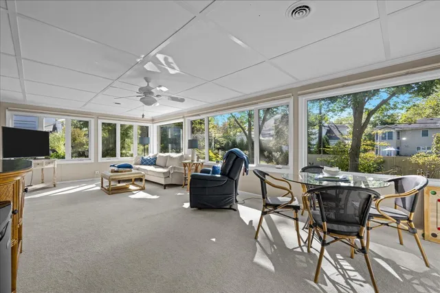 $875,000 | 1221 North Loomis Street, Naperville, IL 60563