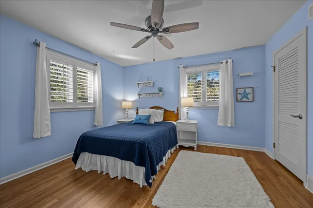 $875,000 | 1221 North Loomis Street, Naperville, IL 60563