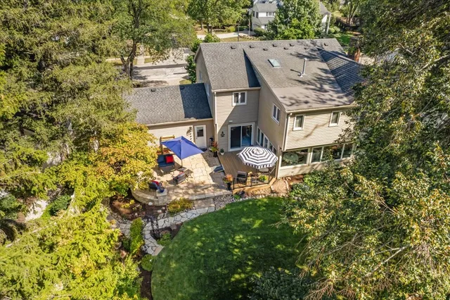 $875,000 | 1221 North Loomis Street, Naperville, IL 60563