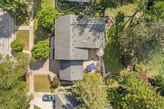 $875,000 | 1221 North Loomis Street, Naperville, IL 60563