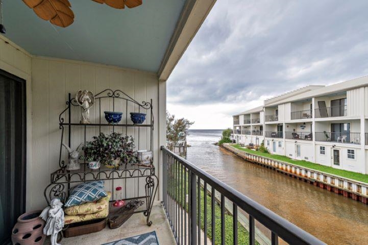 710 South Mobile Street, Unit 52 Fairhope, AL 36532 - Photo 30 of 58 Balcony