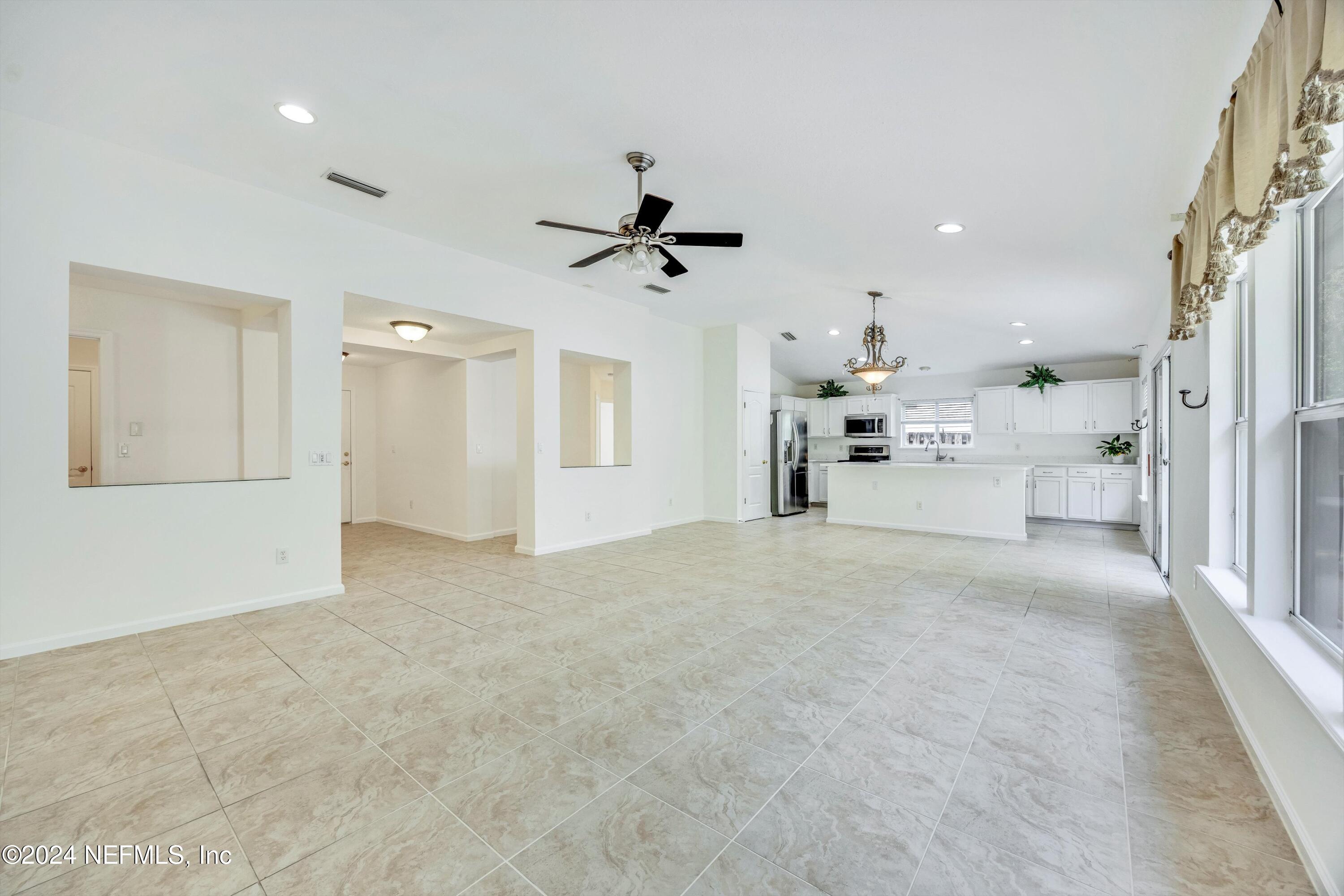 657 MacKenzie Circle St. Augustine, FL 32092 - Photo 10 of 42 30-657 Mackenzie Cir-17