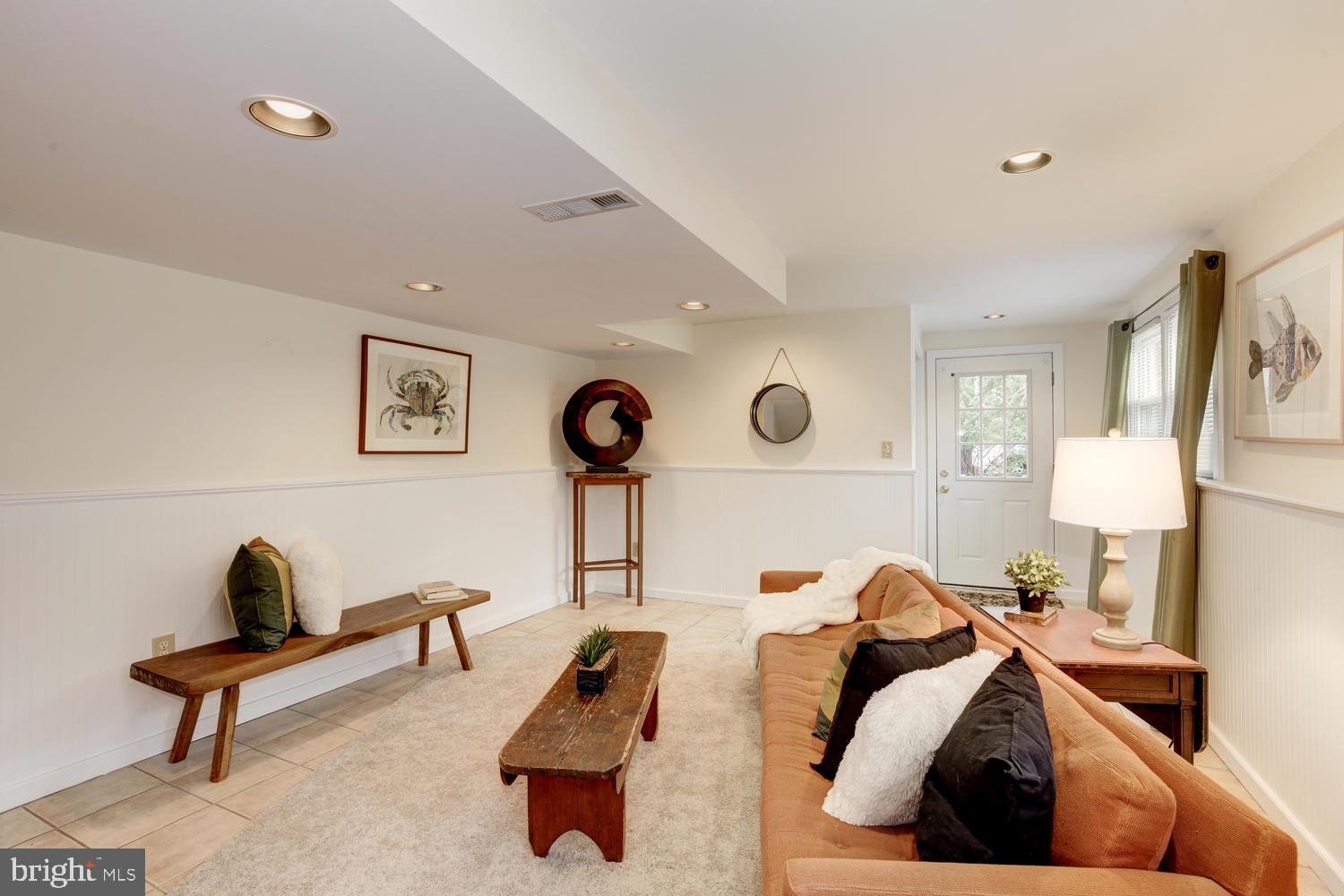 275 Riverside Drive Princeton, NJ 08540 - Photo 15 of 40 Family Room