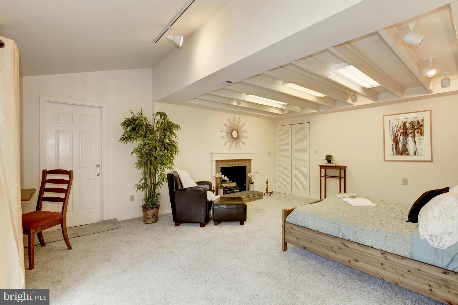 275 Riverside Drive Princeton, NJ 08540 - Photo 20 of 40 Guest Suite/Bed 4