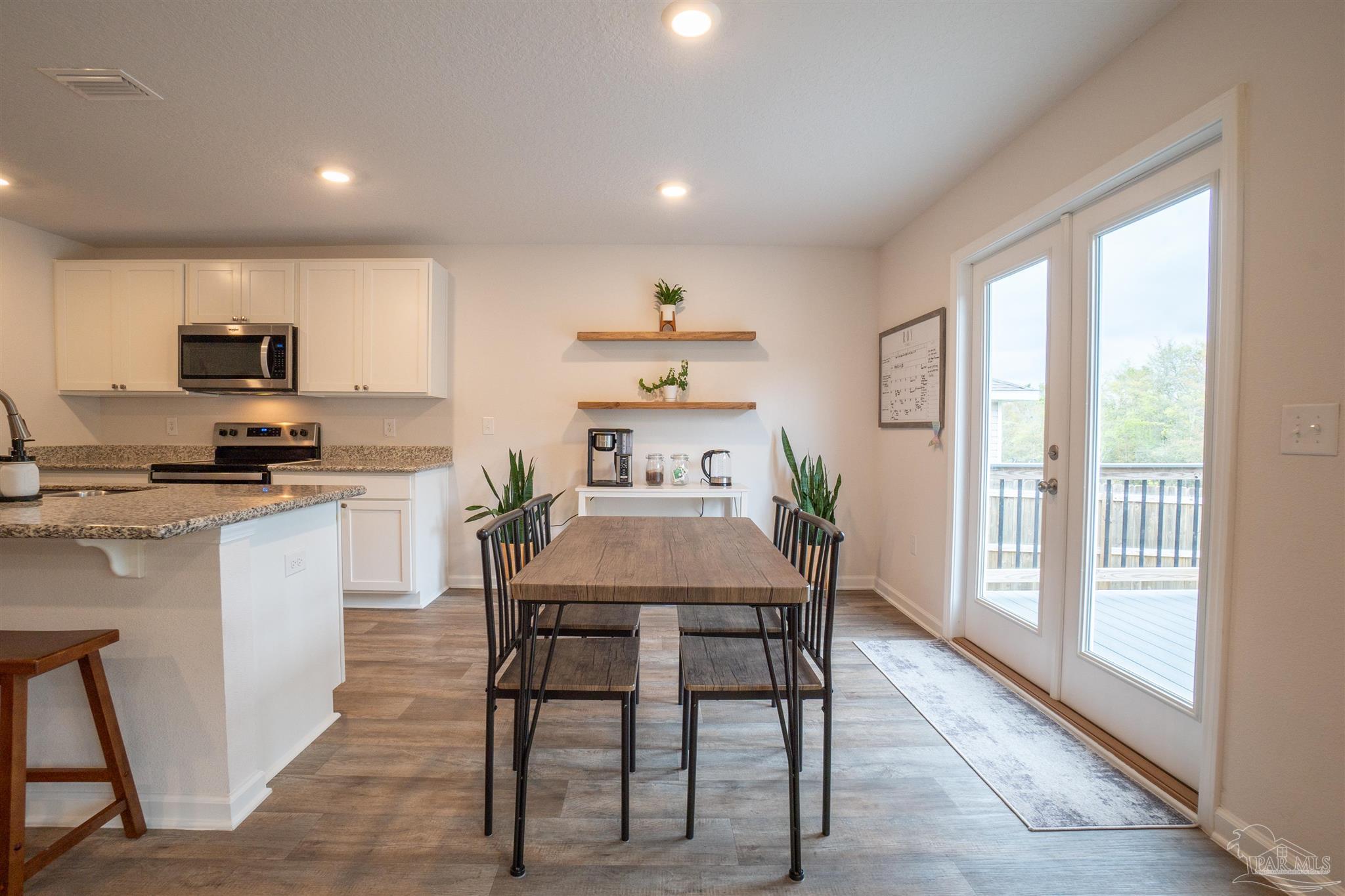 5469 Merlin Way Milton, FL 32583 - Photo 15 of 42 Gallery Image 15