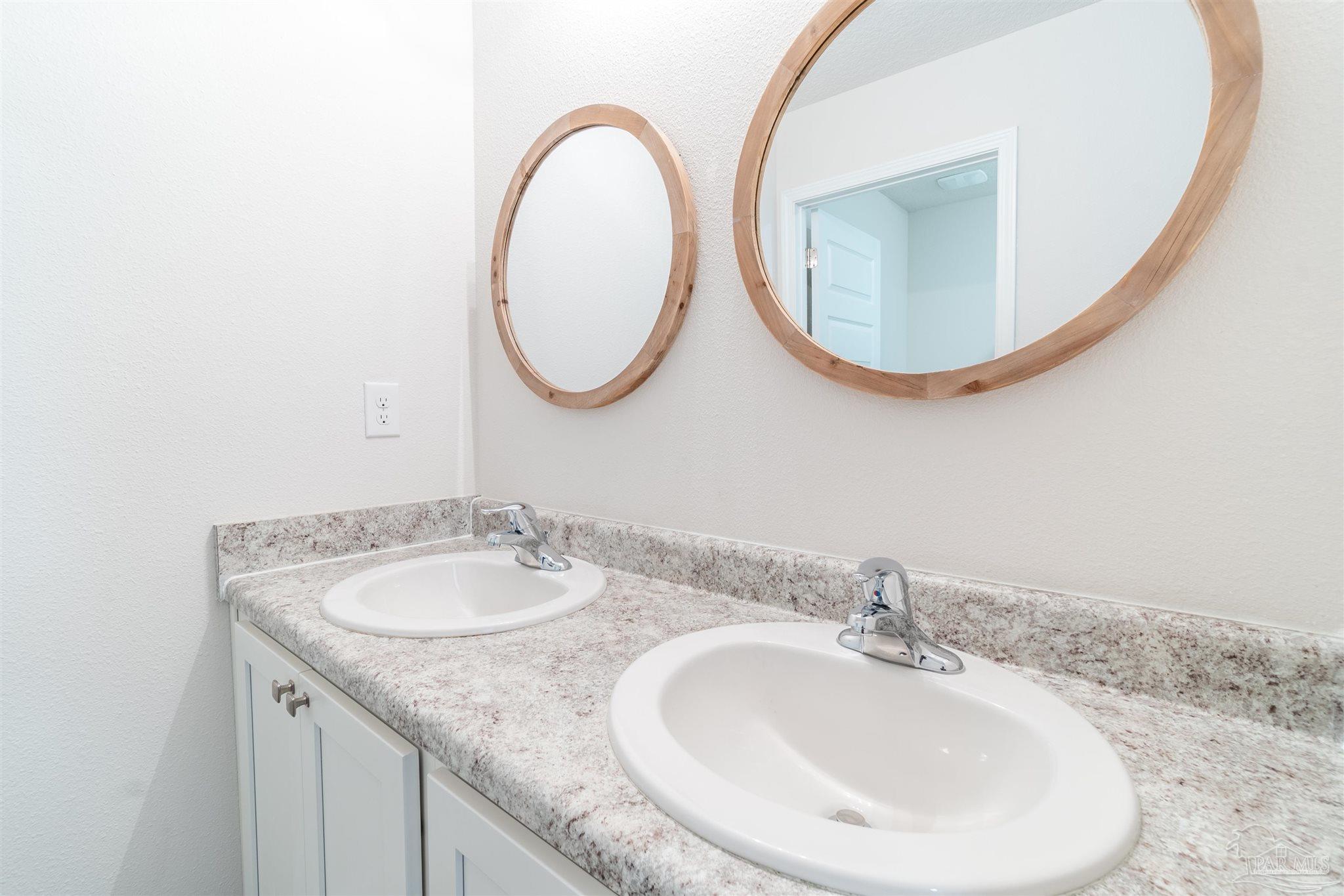 5469 Merlin Way Milton, FL 32583 - Photo 30 of 42 Gallery Image 30