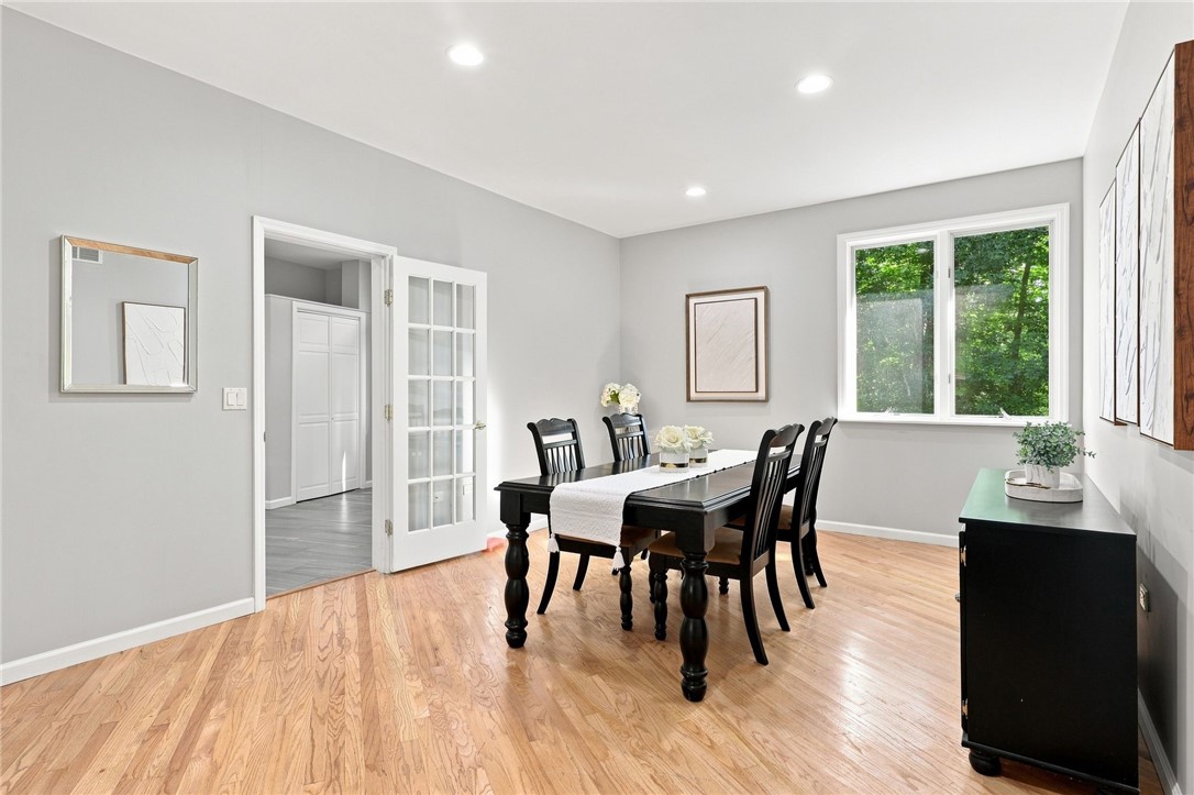 307 Fisher Road Perinton, NY 14534 - Photo 18 of 49 Gallery Image 18