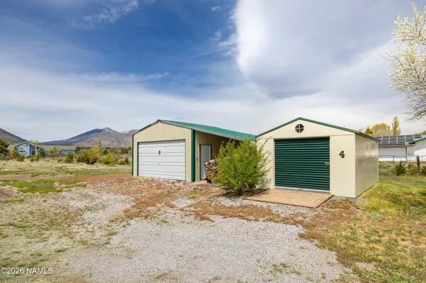 $1,050,000 | 8710 Mary's Drive, Flagstaff, AZ 86004