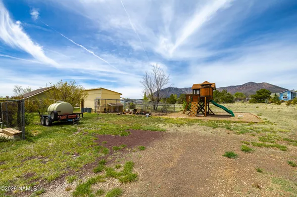 $1,050,000 | 8710 Mary's Drive, Flagstaff, AZ 86004