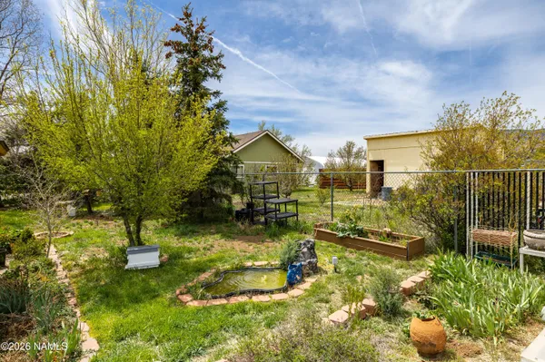 $1,050,000 | 8710 Mary's Drive, Flagstaff, AZ 86004