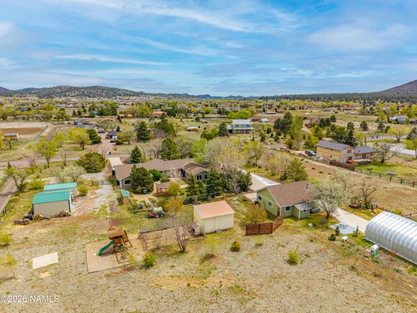 $1,050,000 | 8710 Mary's Drive, Flagstaff, AZ 86004
