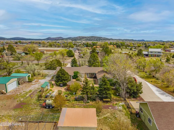 $1,050,000 | 8710 Mary's Drive, Flagstaff, AZ 86004