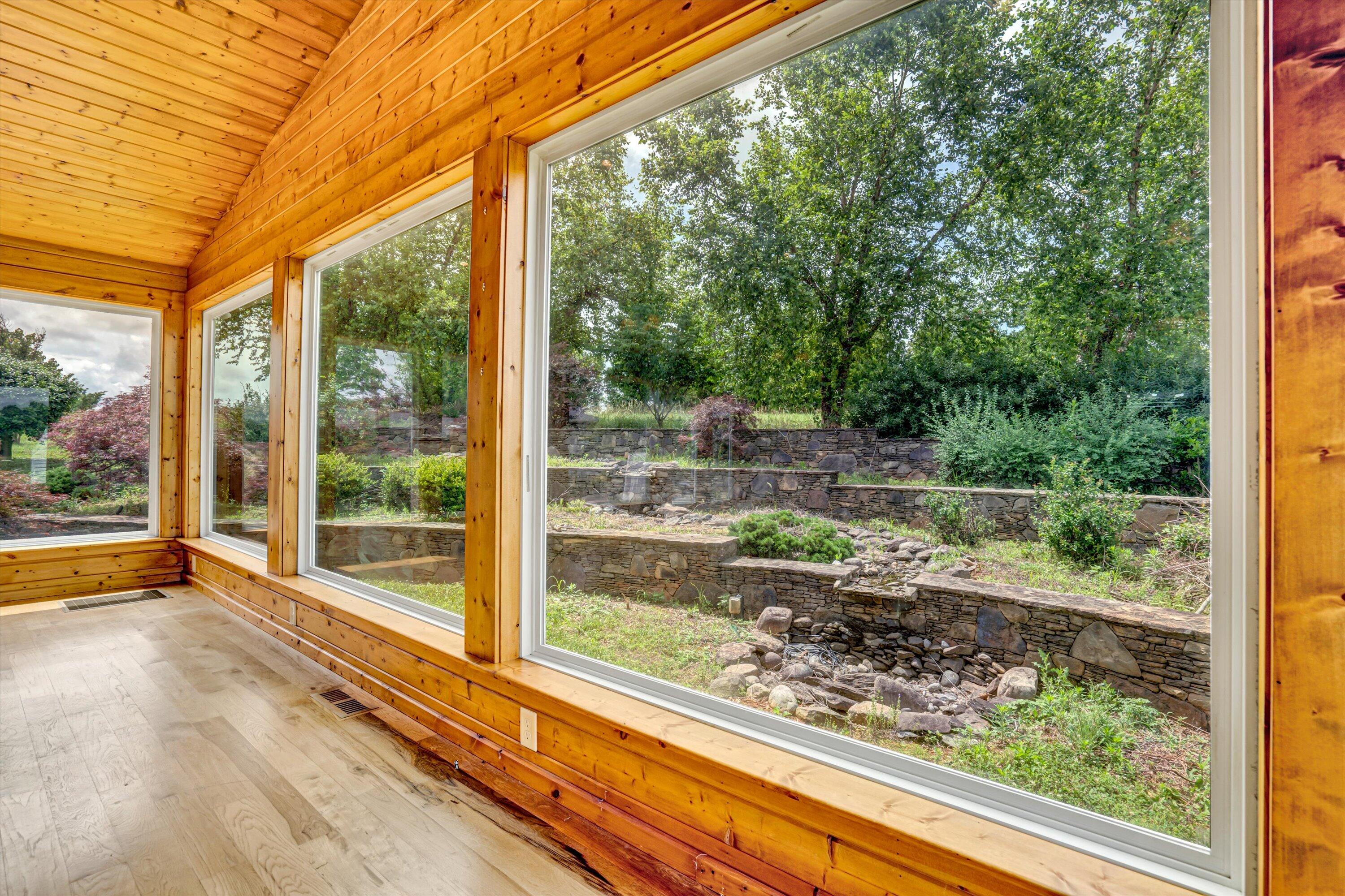 581 Ben Annie Road Gretna, VA 24557 - Photo 14 of 57 Sun Room
