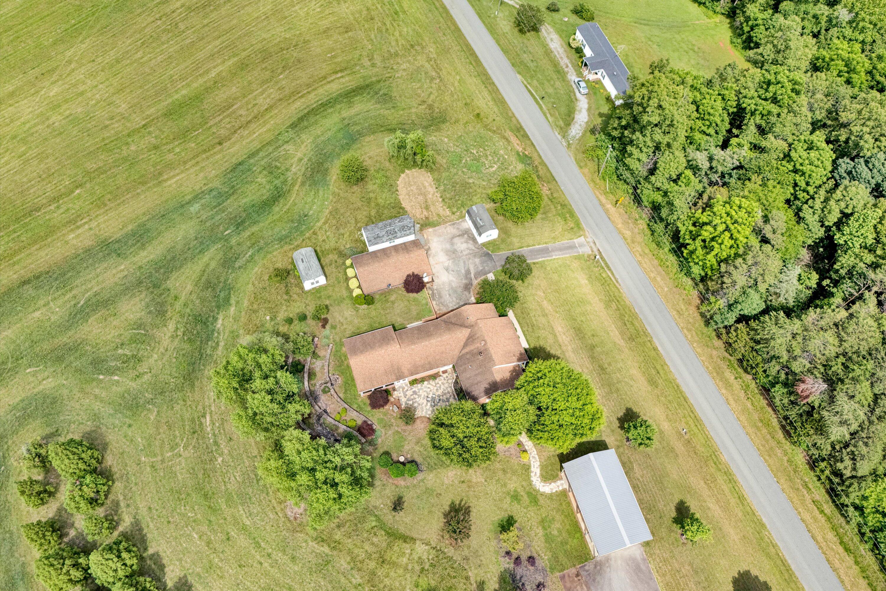 581 Ben Annie Road Gretna, VA 24557 - Photo 51 of 57 51-DJI_20250616152805_0068
